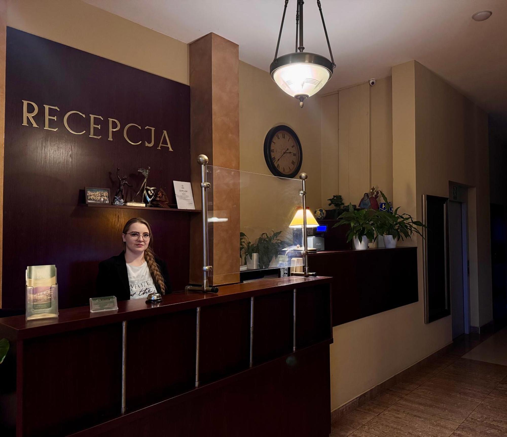 Hotel Kameralny Kielce Exterior photo