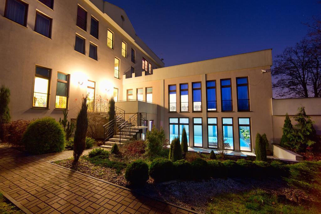 Hotel Kameralny Kielce Exterior photo